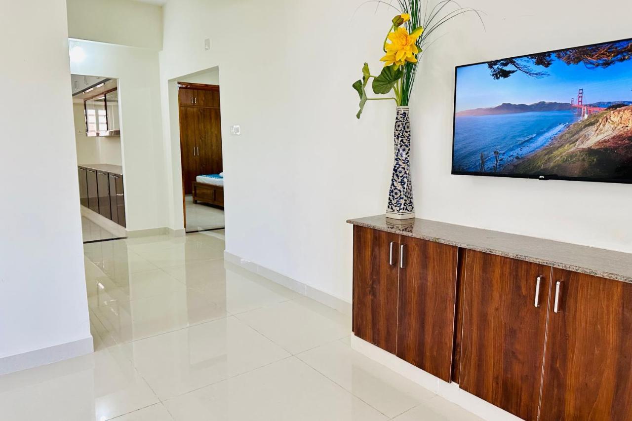 Tirupati Homestay - Ragunatha Resorts - 3Bhk Ac Apartments For Large Families - Free Breakfast - Flyover To Alipiri Gate - Wifi - Android Tv - - Easy Access To Visit All Temples Ngoại thất bức ảnh