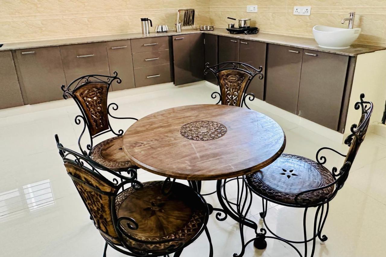 Tirupati Homestay - Ragunatha Resorts - 3Bhk Ac Apartments For Large Families - Free Breakfast - Flyover To Alipiri Gate - Wifi - Android Tv - - Easy Access To Visit All Temples Ngoại thất bức ảnh