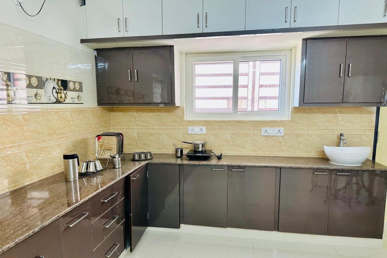 Tirupati Homestay - Ragunatha Resorts - 3Bhk Ac Apartments For Large Families - Free Breakfast - Flyover To Alipiri Gate - Wifi - Android Tv - - Easy Access To Visit All Temples Ngoại thất bức ảnh