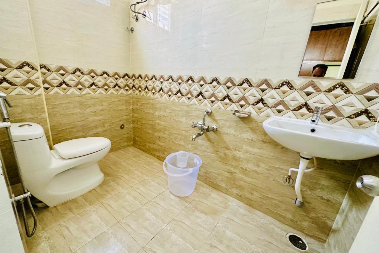Tirupati Homestay - Ragunatha Resorts - 3Bhk Ac Apartments For Large Families - Free Breakfast - Flyover To Alipiri Gate - Wifi - Android Tv - - Easy Access To Visit All Temples Ngoại thất bức ảnh